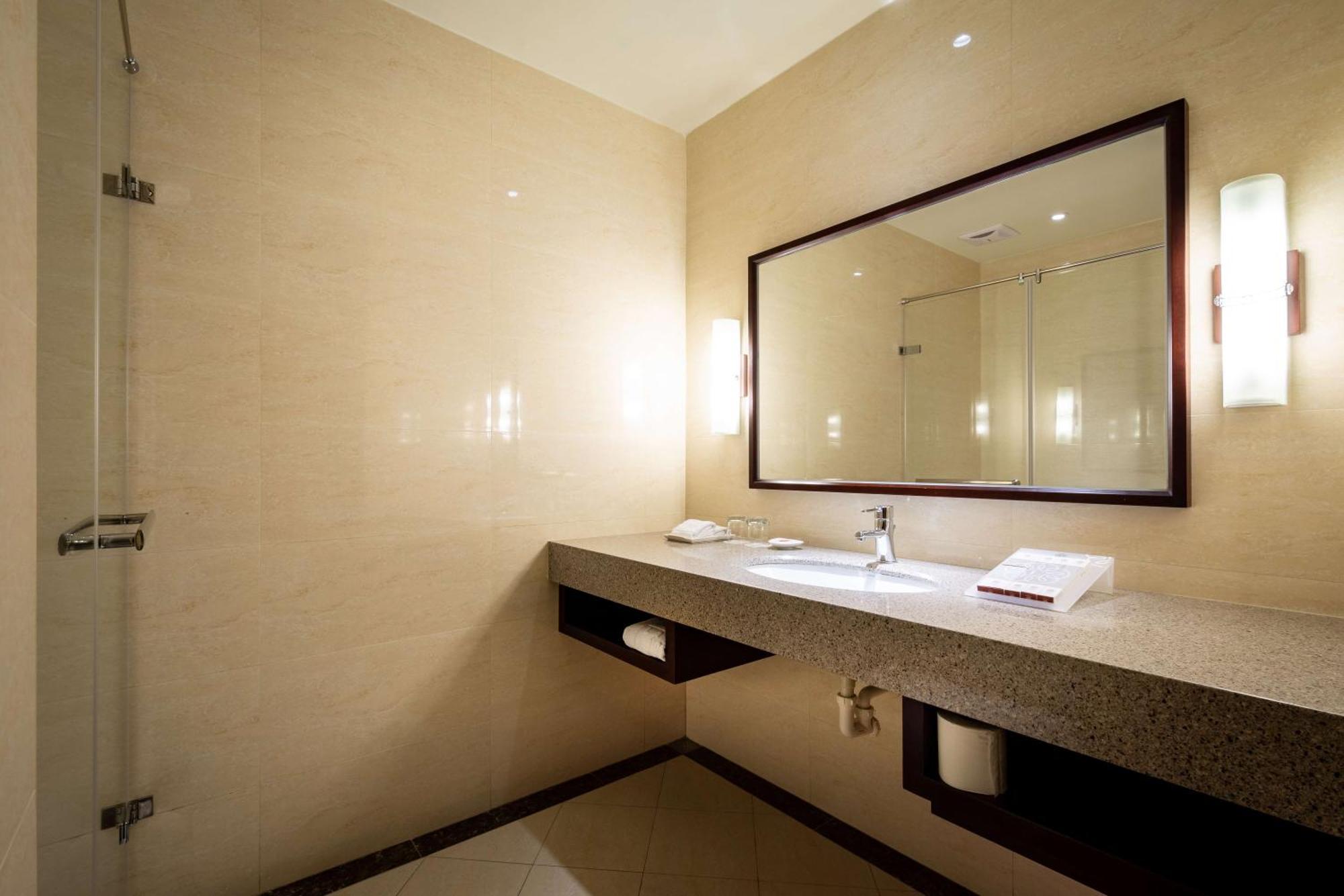 Lailai Hotel Taichung Exteriör bild