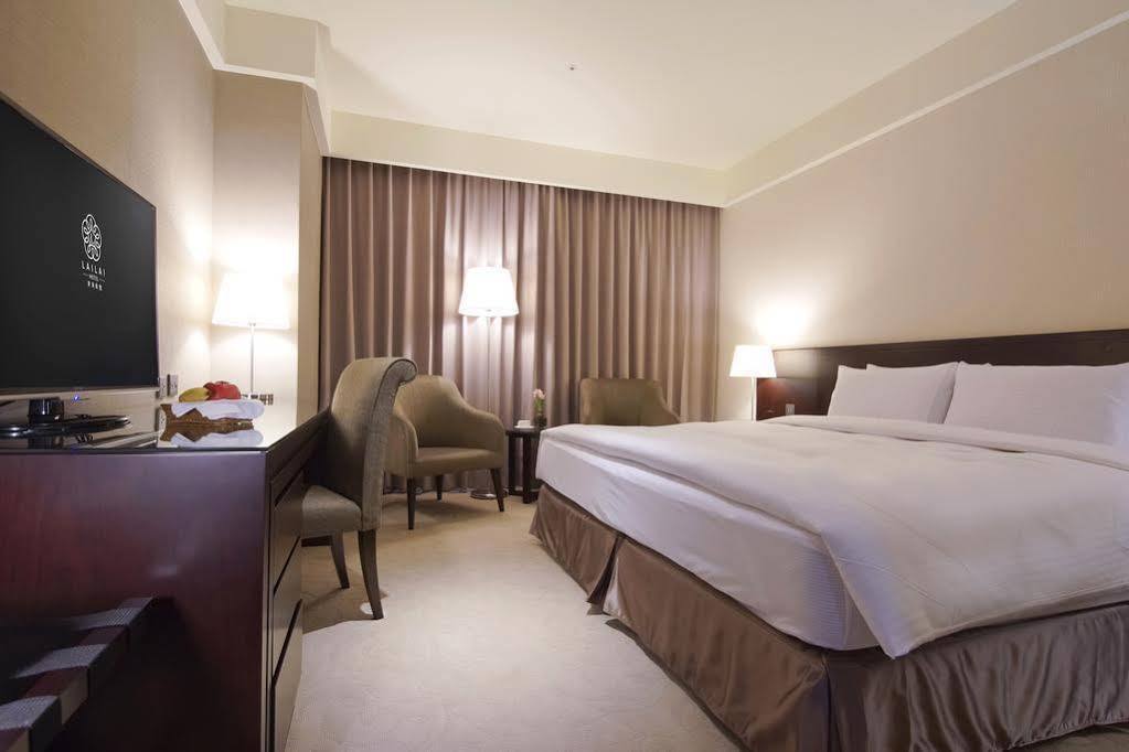 Lailai Hotel Taichung Exteriör bild