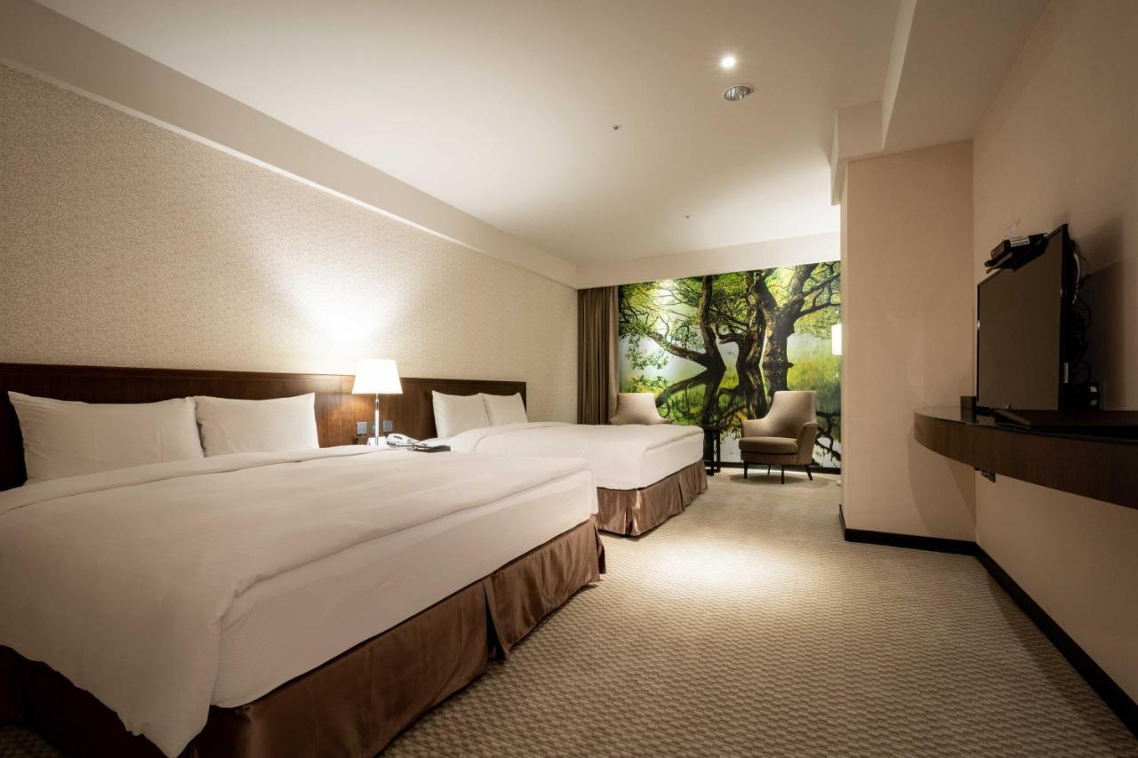 Lailai Hotel Taichung Exteriör bild
